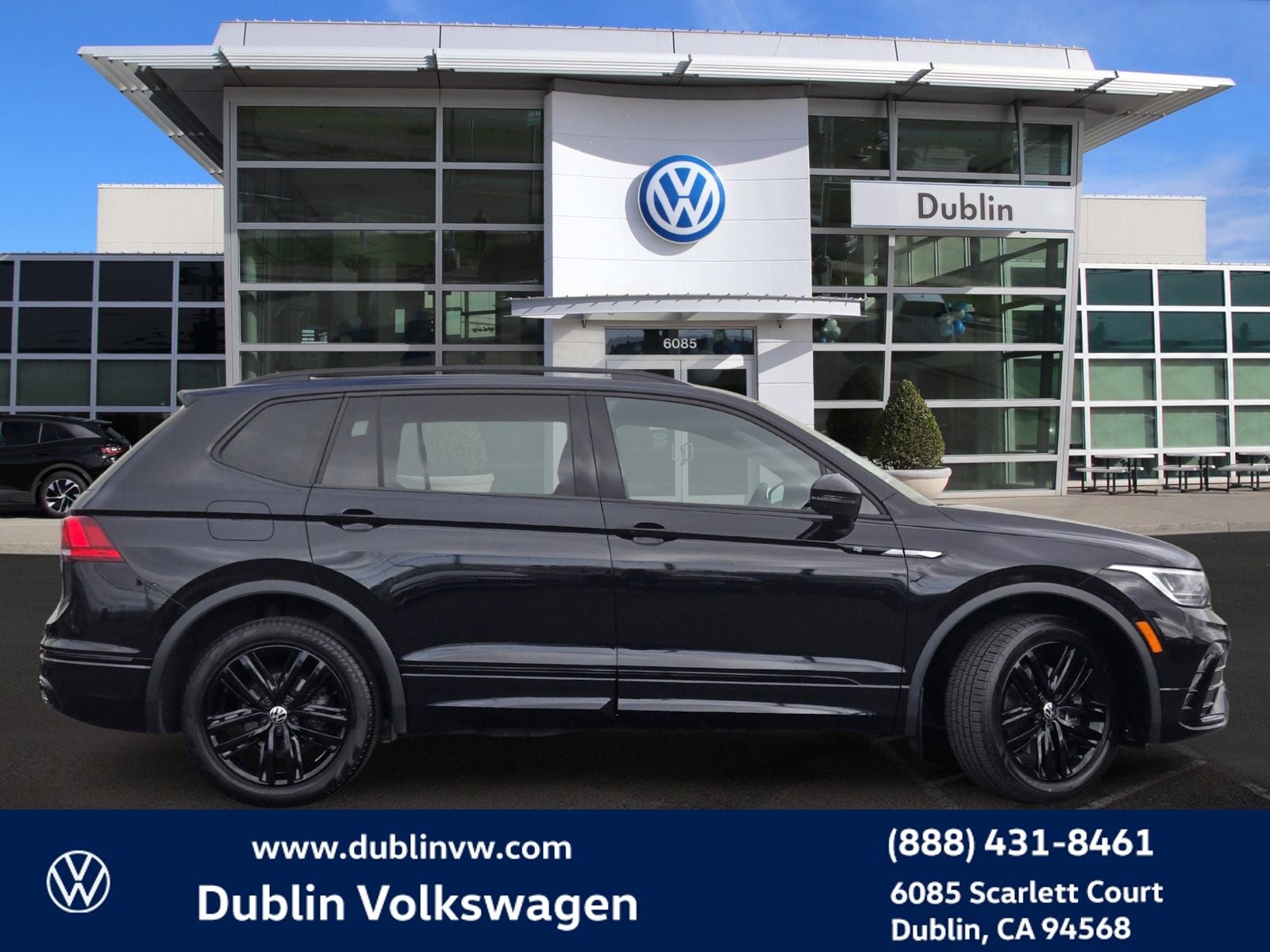 2022 Volkswagen Tiguan 2.0T SE R-Line Black
