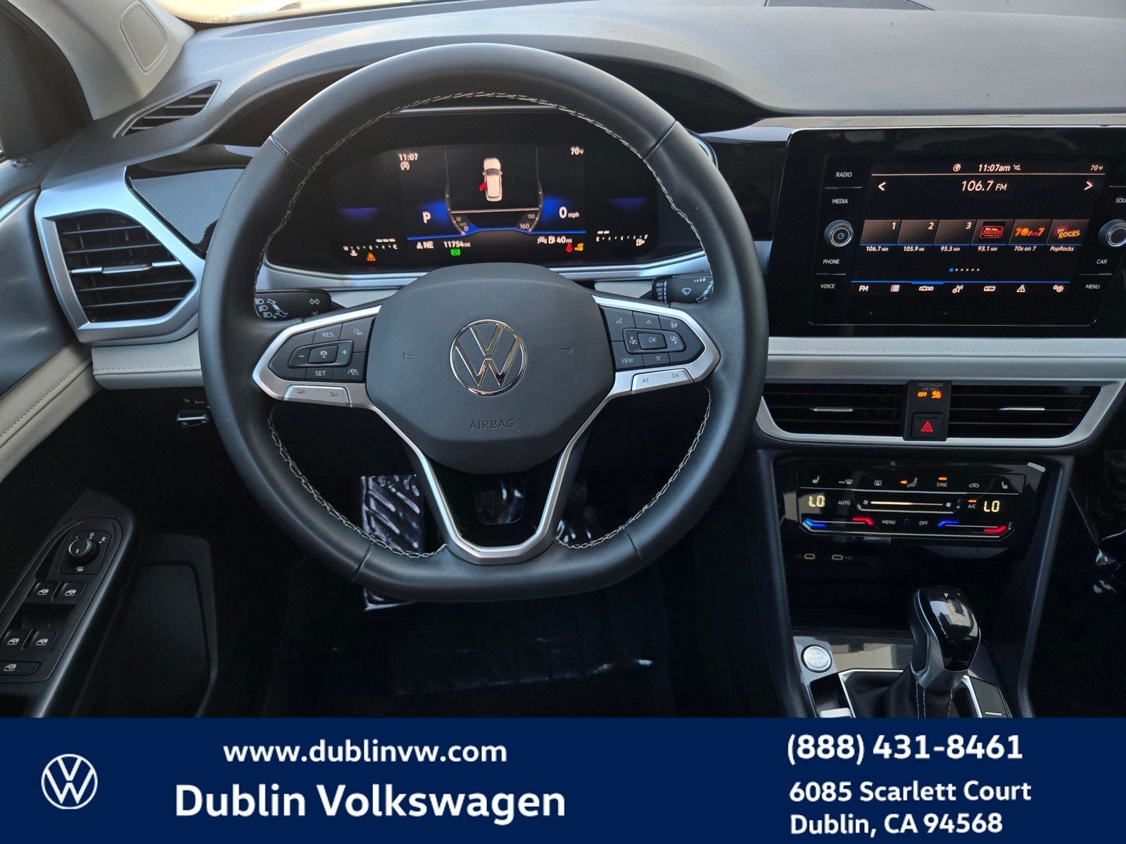 2025 Volkswagen Taos 1.5T SE