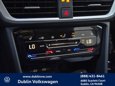 2025 Volkswagen Taos 1.5T SE