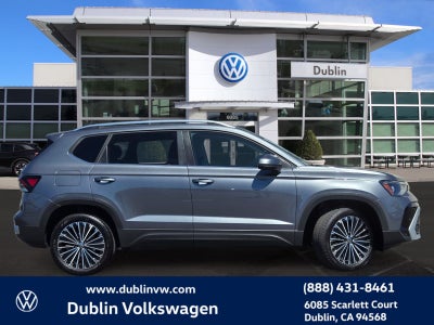 2025 Volkswagen Taos 1.5T SE