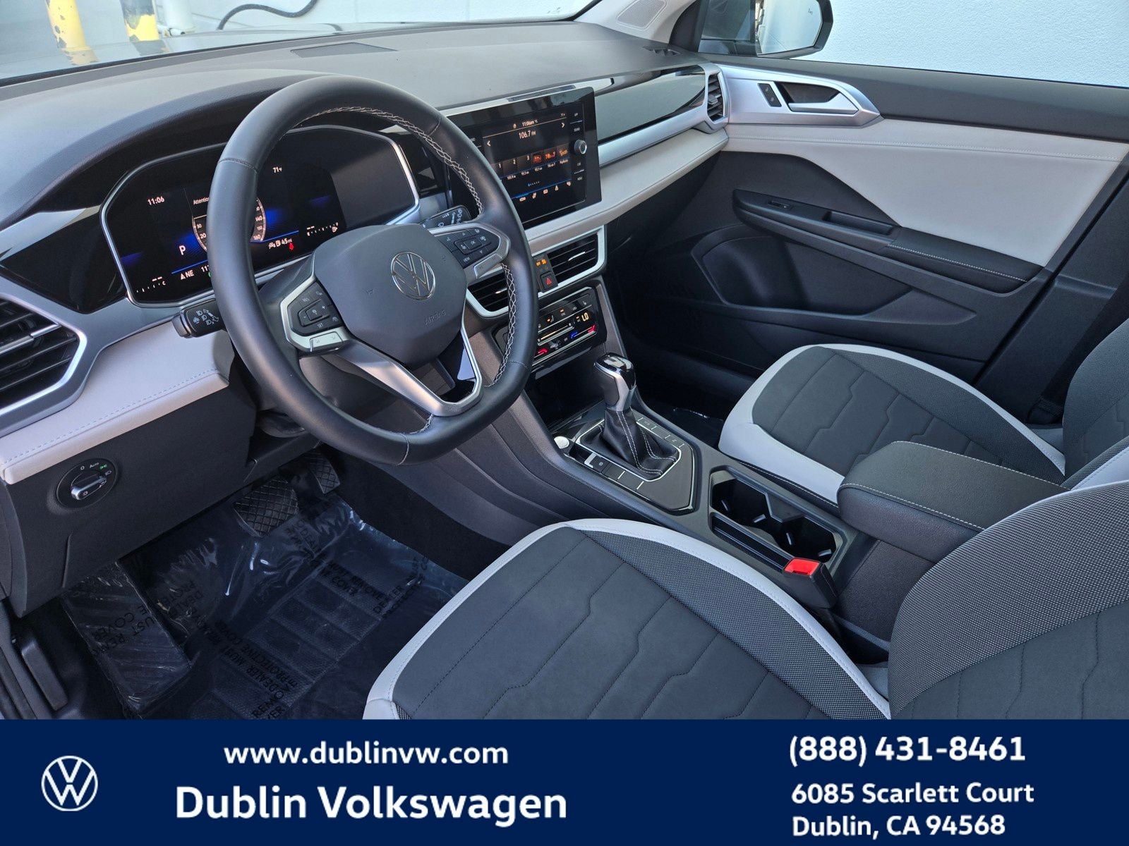 2025 Volkswagen Taos 1.5T SE