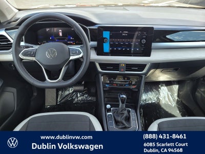 2025 Volkswagen Taos 1.5T SE