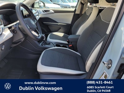 2025 Volkswagen Taos 1.5T SE