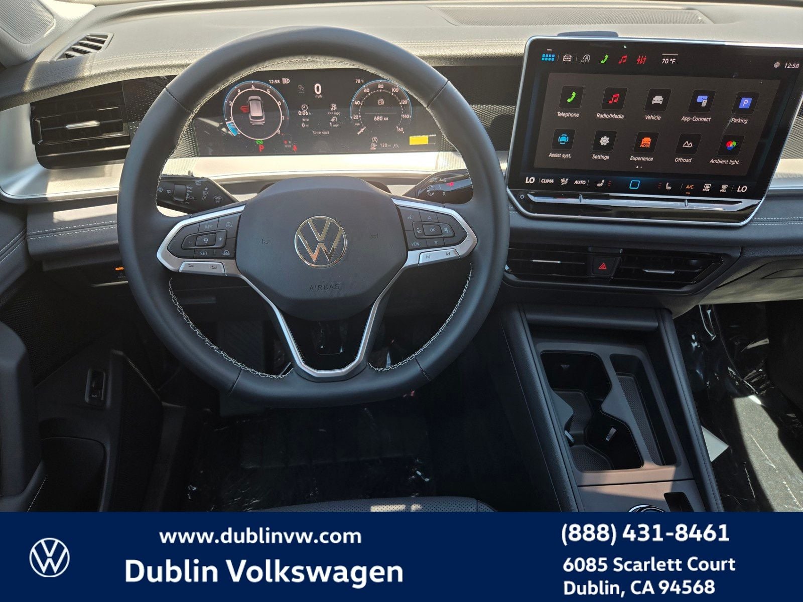 2026 Volkswagen Tiguan 2.0T SE