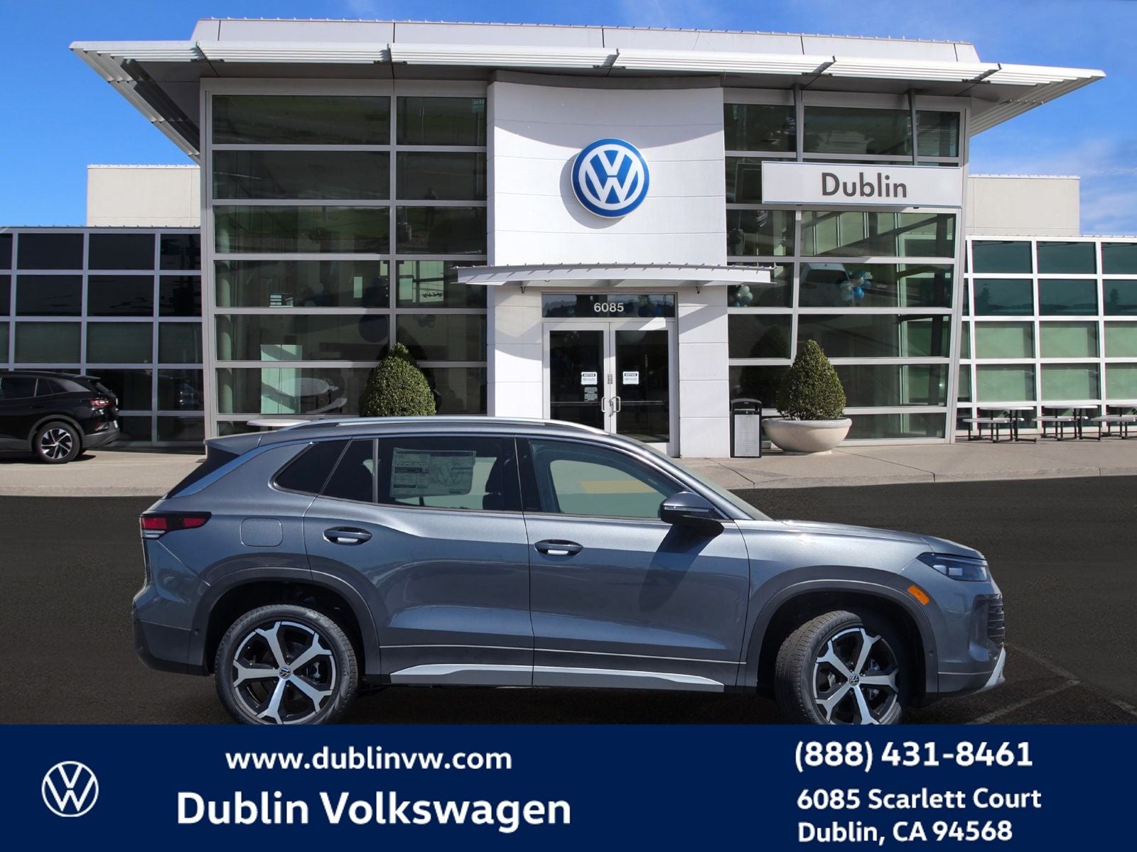 2026 Volkswagen Tiguan 2.0T SE