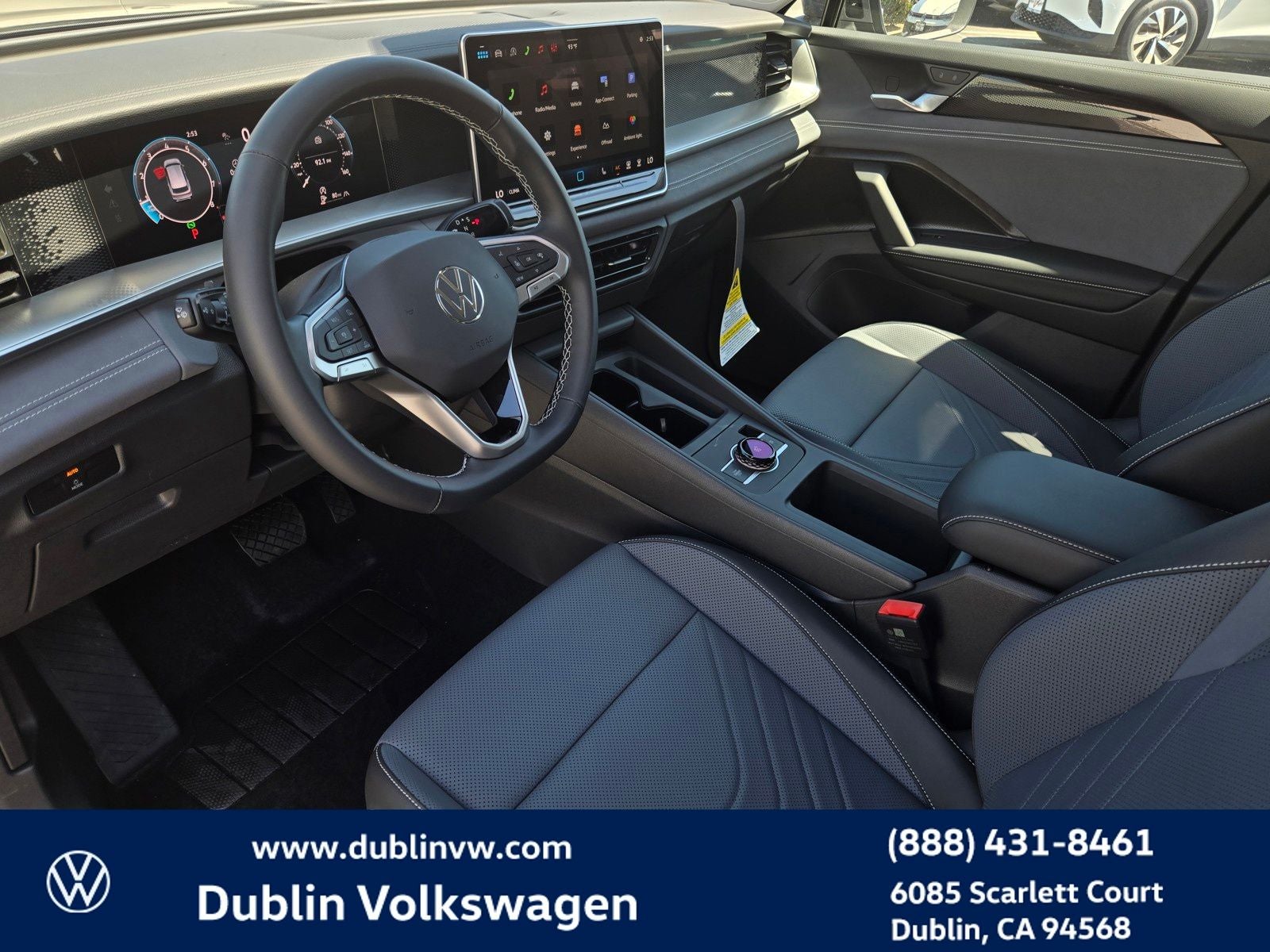 2026 Volkswagen Tiguan 2.0T SE