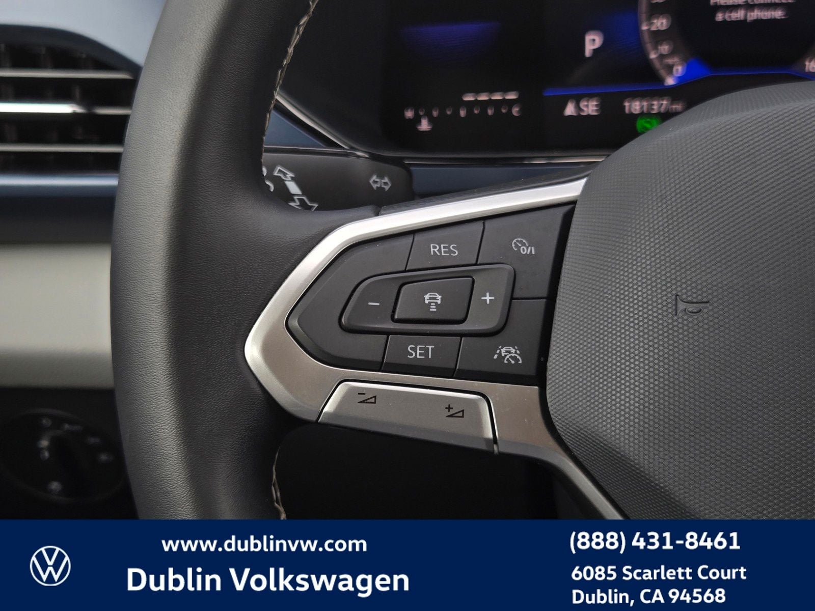 2023 Volkswagen Taos 1.5T SE