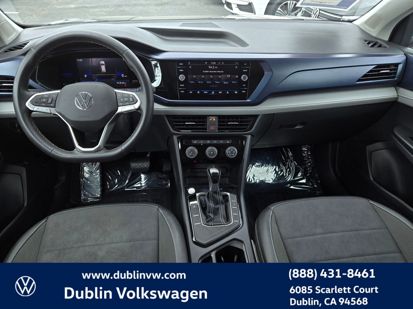 2023 Volkswagen Taos 1.5T SE