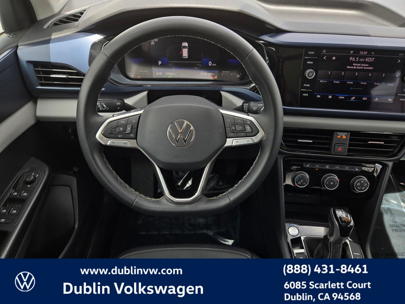 2023 Volkswagen Taos 1.5T SE