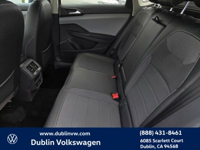 2023 Volkswagen Taos 1.5T SE