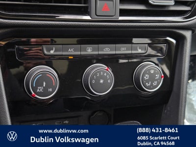 2023 Volkswagen Taos 1.5T SE
