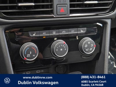 2023 Volkswagen Taos 1.5T SE