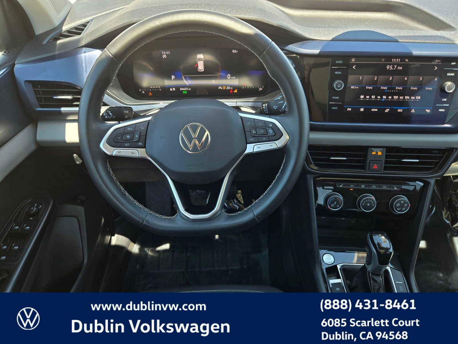 2023 Volkswagen Taos 1.5T SE