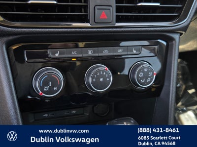 2023 Volkswagen Taos 1.5T SE