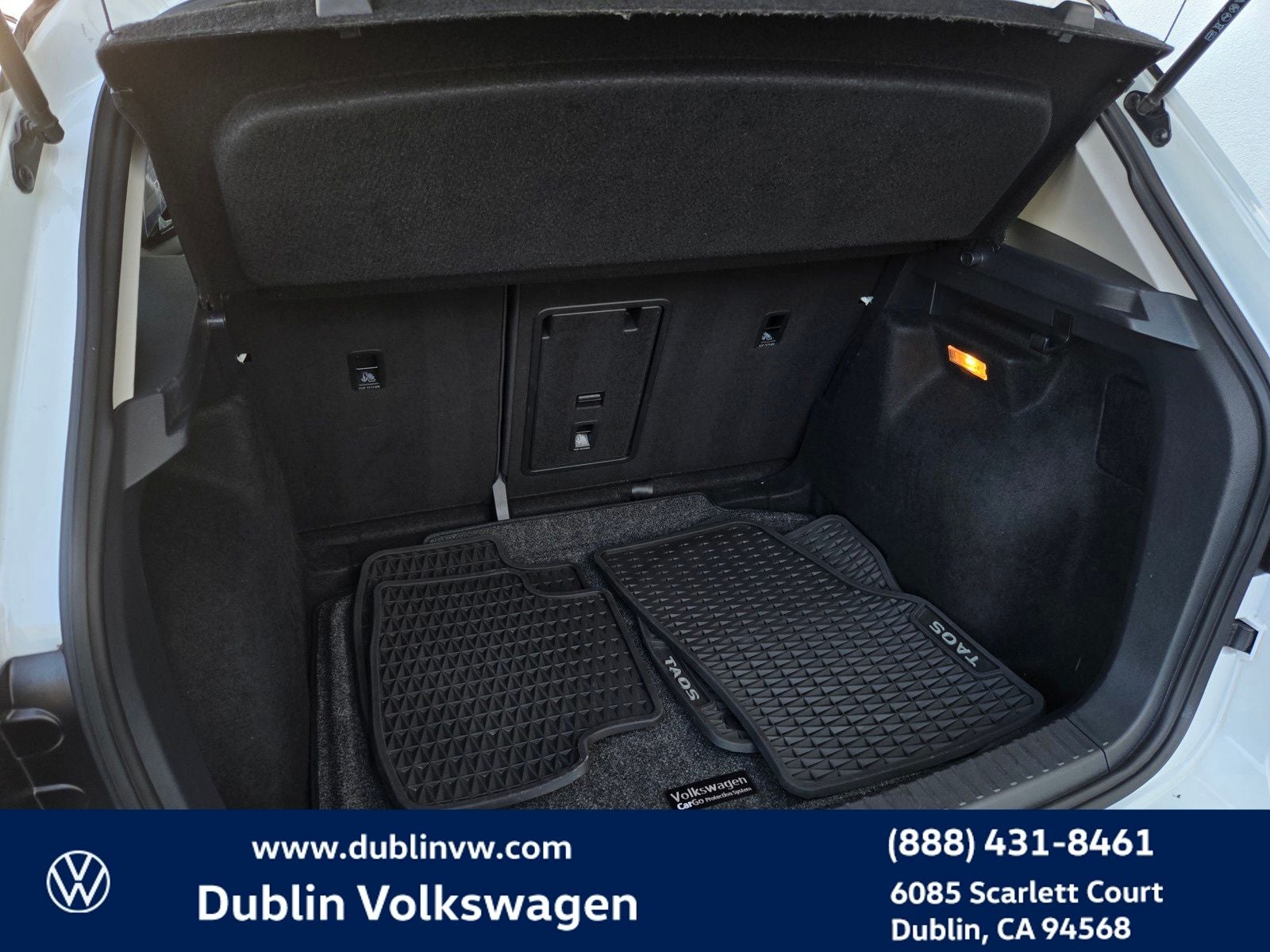 2023 Volkswagen Taos 1.5T SE