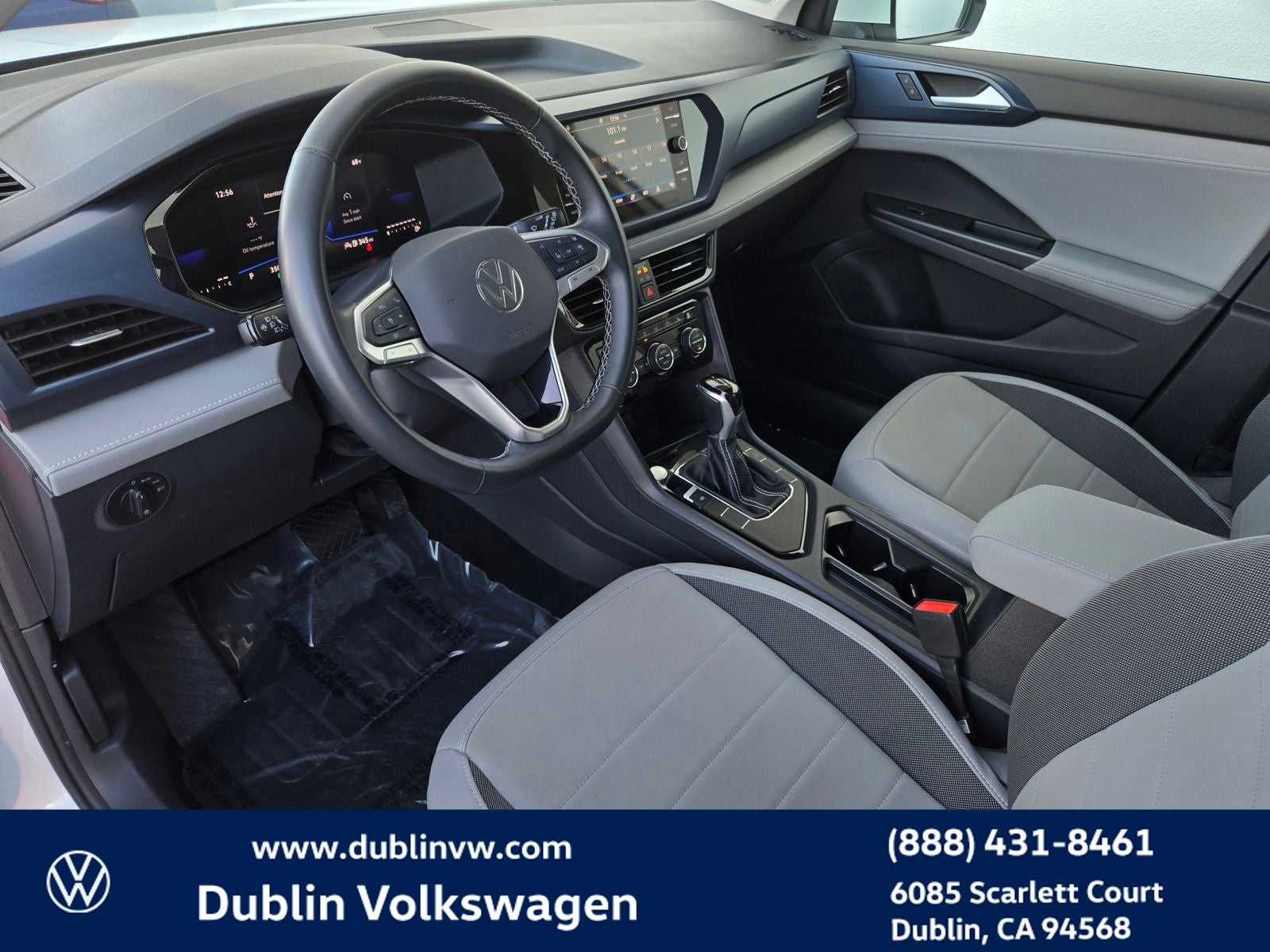 2024 Volkswagen Taos 1.5T SE