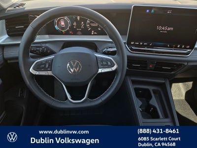 2026 Volkswagen Tiguan 2.0T SE