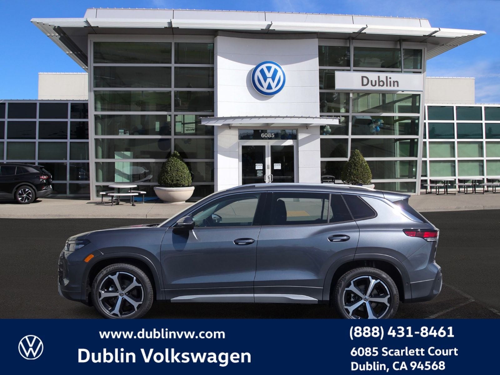 2026 Volkswagen Tiguan 2.0T SE