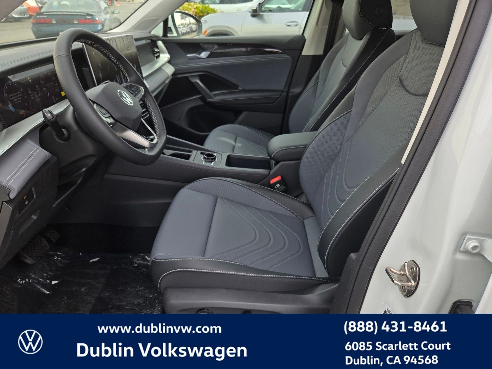 2026 Volkswagen Tiguan 2.0T SE