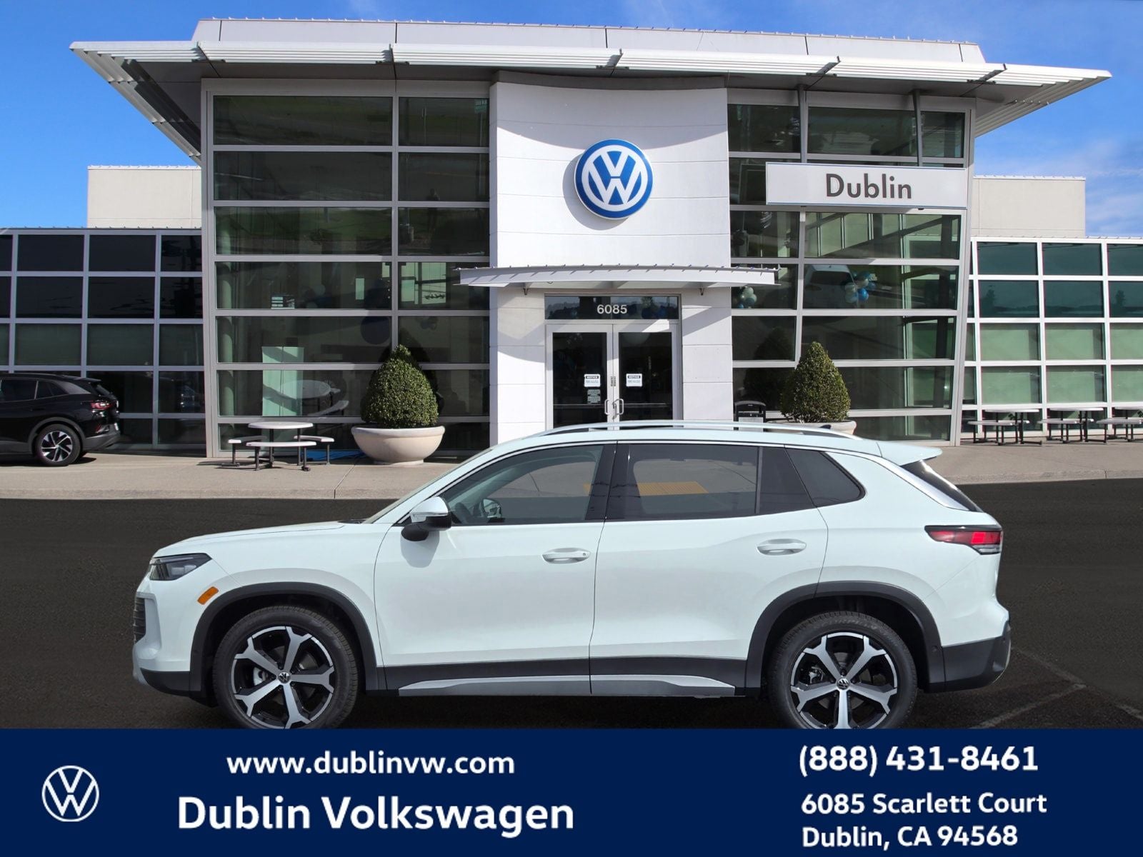 2026 Volkswagen Tiguan 2.0T SE