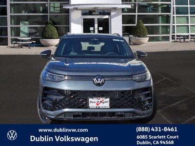 2026 Volkswagen Tiguan 2.0T SE R-Line Black