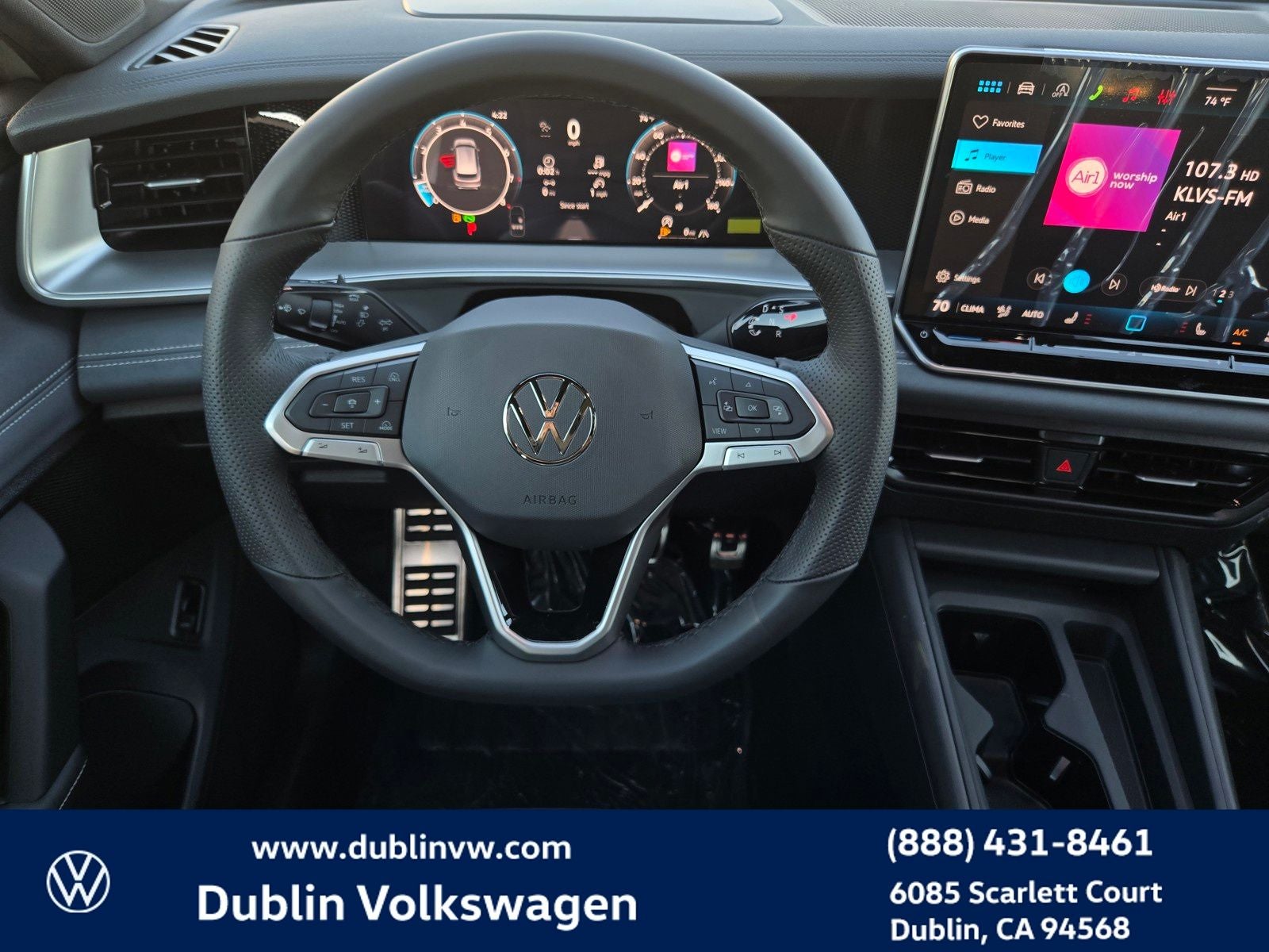 2026 Volkswagen Tiguan 2.0T SE R-Line Black