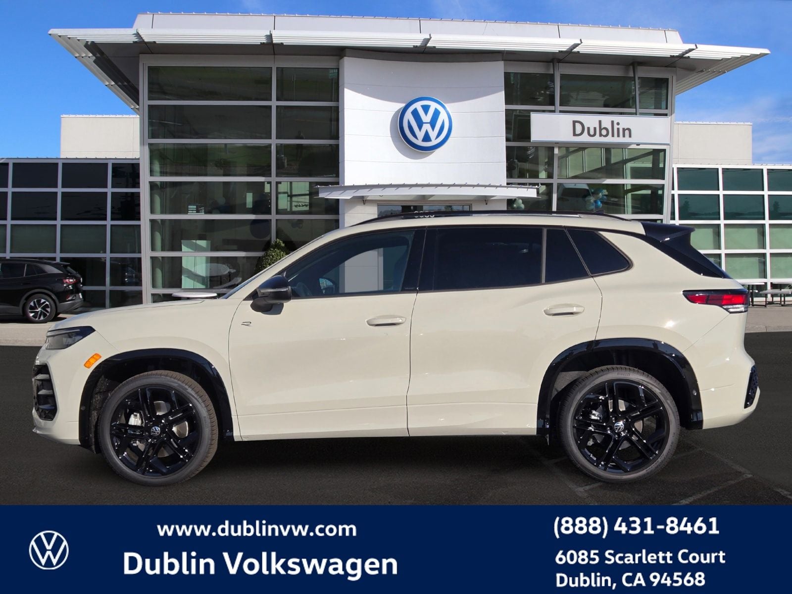 2026 Volkswagen Tiguan 2.0T SE R-Line Black