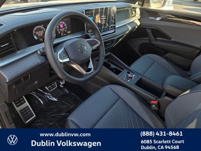 2026 Volkswagen Tiguan 2.0T SE R-Line Black