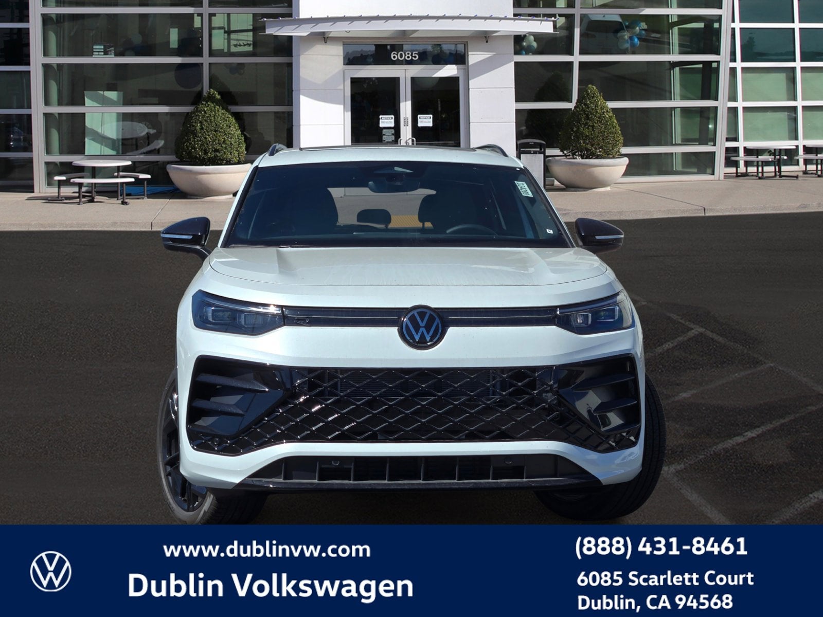 2026 Volkswagen Tiguan SE R-Line Black