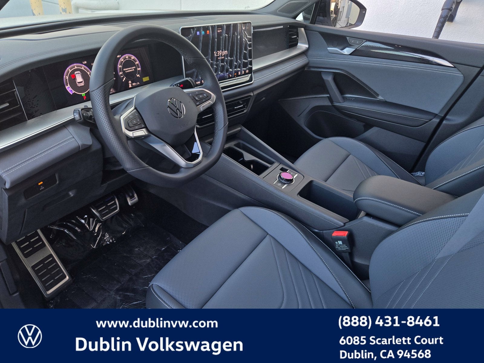2026 Volkswagen Tiguan SE R-Line Black