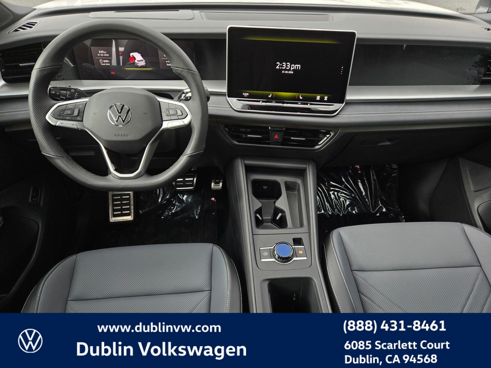 2026 Volkswagen Tiguan 2.0T SE R-Line Black