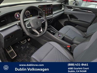 2026 Volkswagen Tiguan 2.0T SE R-Line Black