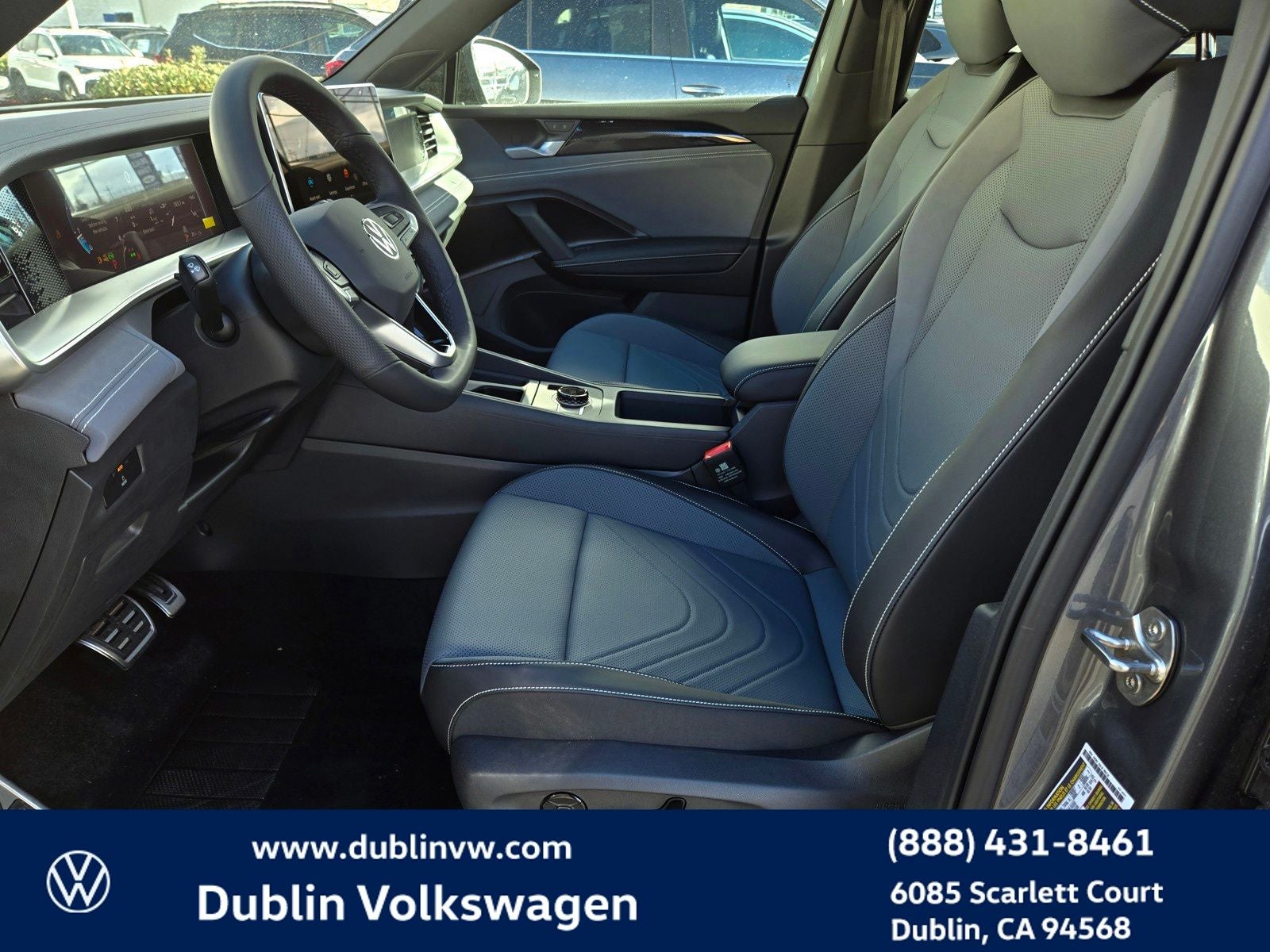 2026 Volkswagen Tiguan 2.0T SE R-Line Black