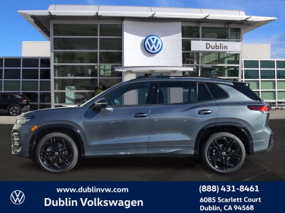 2026 Volkswagen Tiguan 2.0T SE R-Line Black