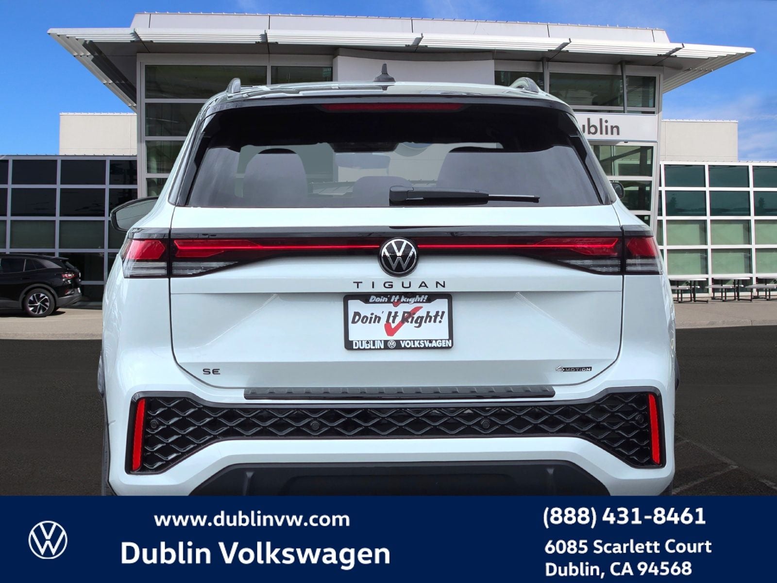 2026 Volkswagen Tiguan 2.0T SE R-Line Black