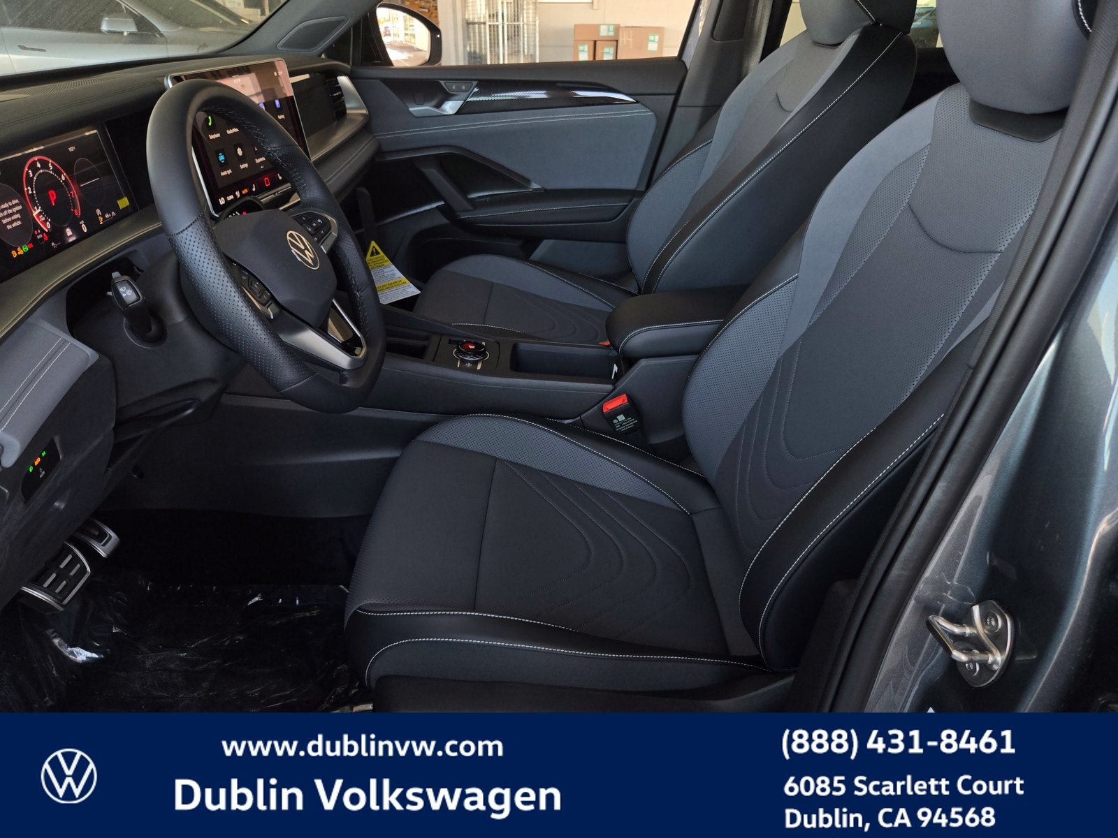 2026 Volkswagen Tiguan SE R-Line Black