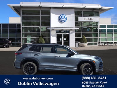 2026 Volkswagen Tiguan SE R-Line Black