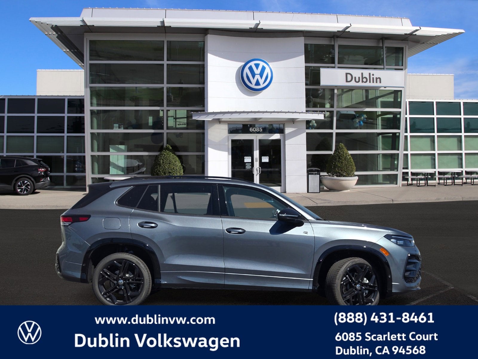 2026 Volkswagen Tiguan SE R-Line Black