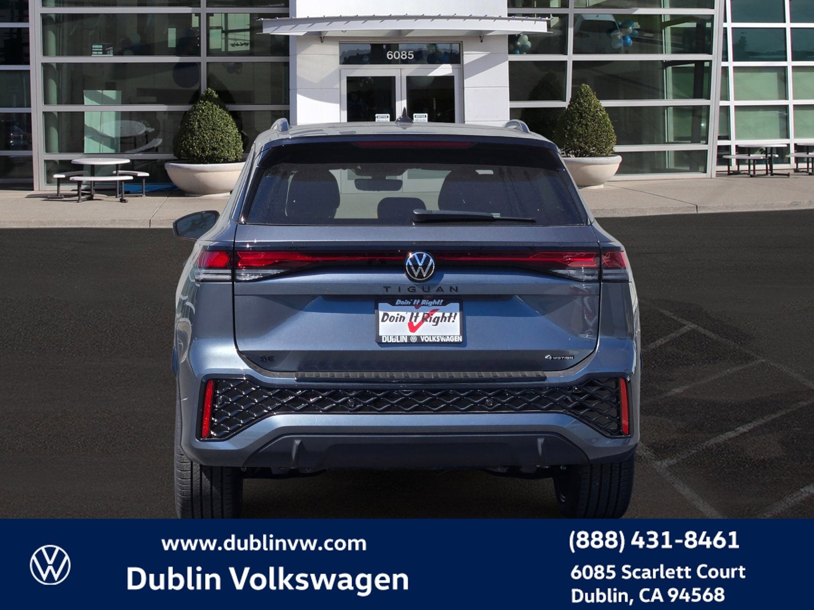 2026 Volkswagen Tiguan SE R-Line Black