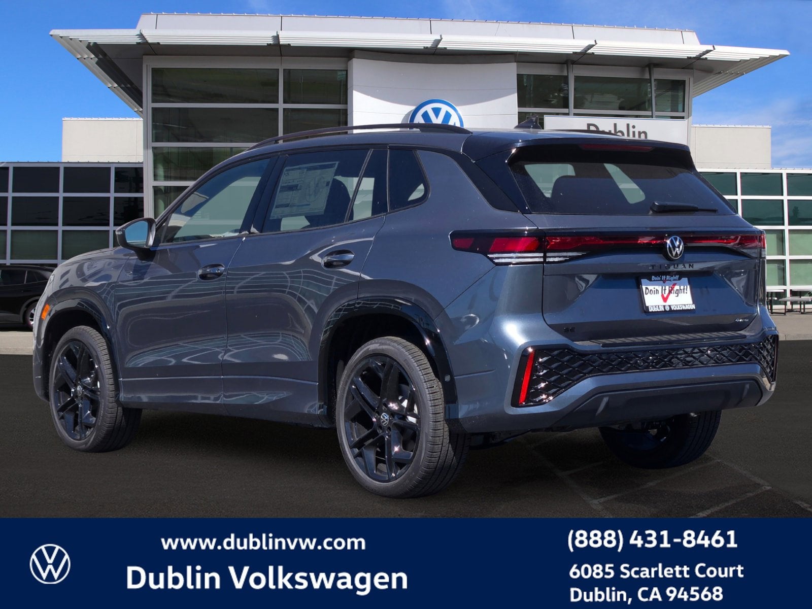 2026 Volkswagen Tiguan SE R-Line Black