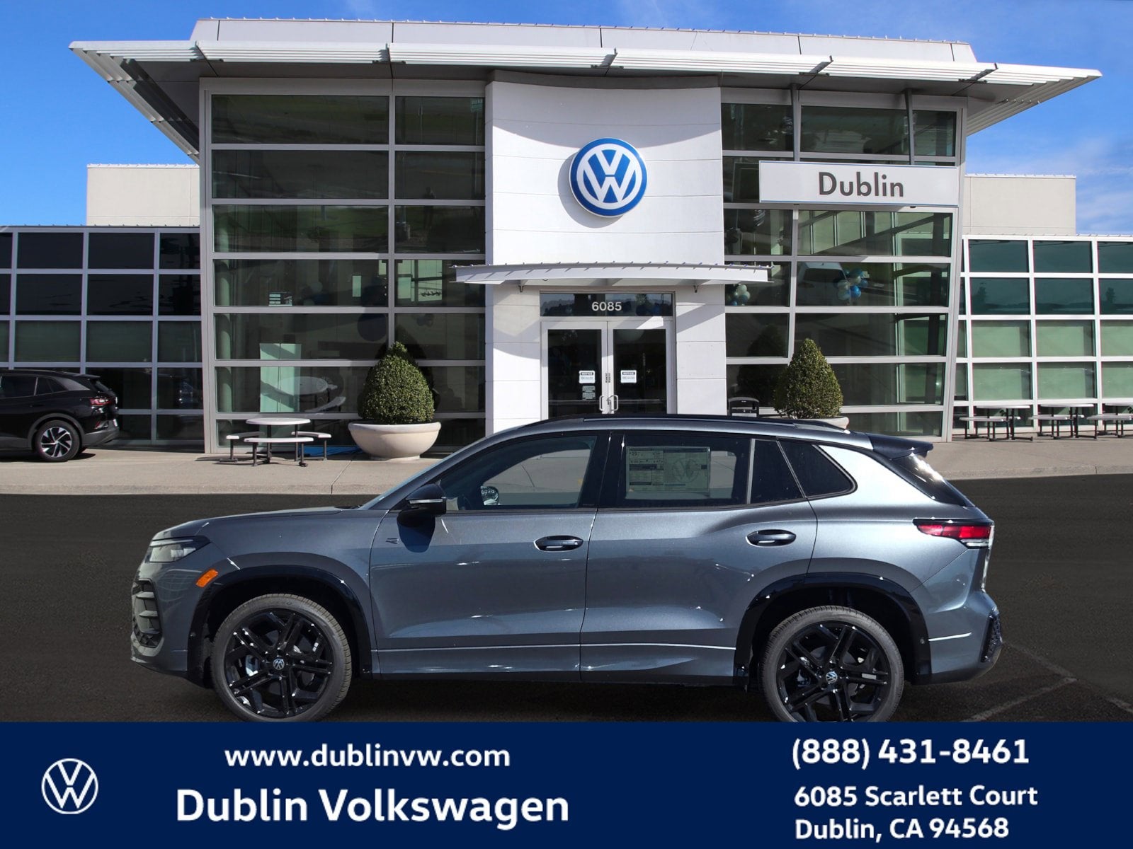 2026 Volkswagen Tiguan SE R-Line Black