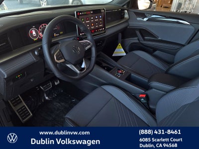 2026 Volkswagen Tiguan SE R-Line Black