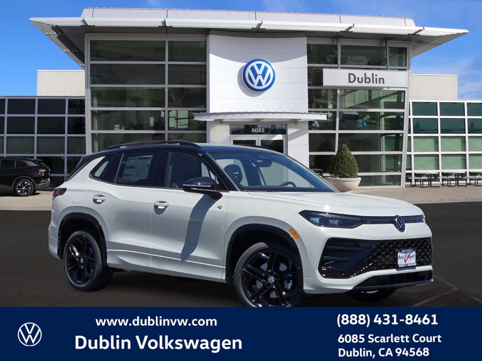 2026 Volkswagen Tiguan 2.0T SE R-Line Black