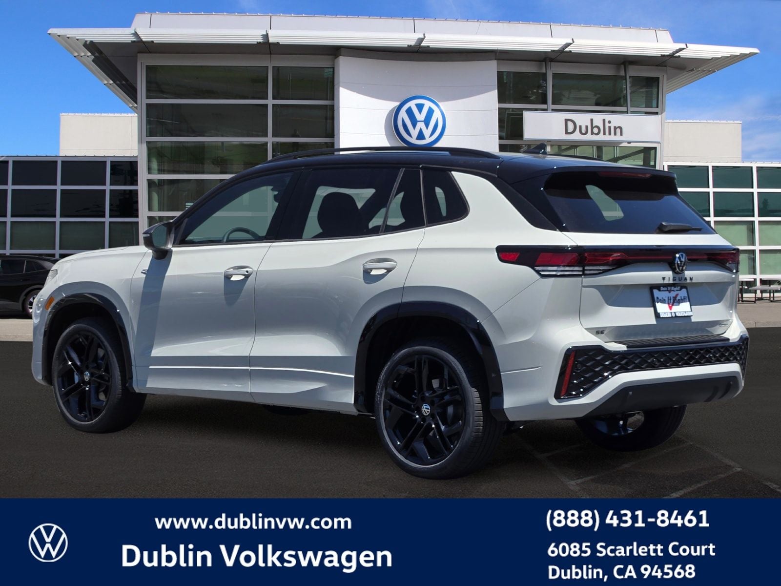2026 Volkswagen Tiguan 2.0T SE R-Line Black