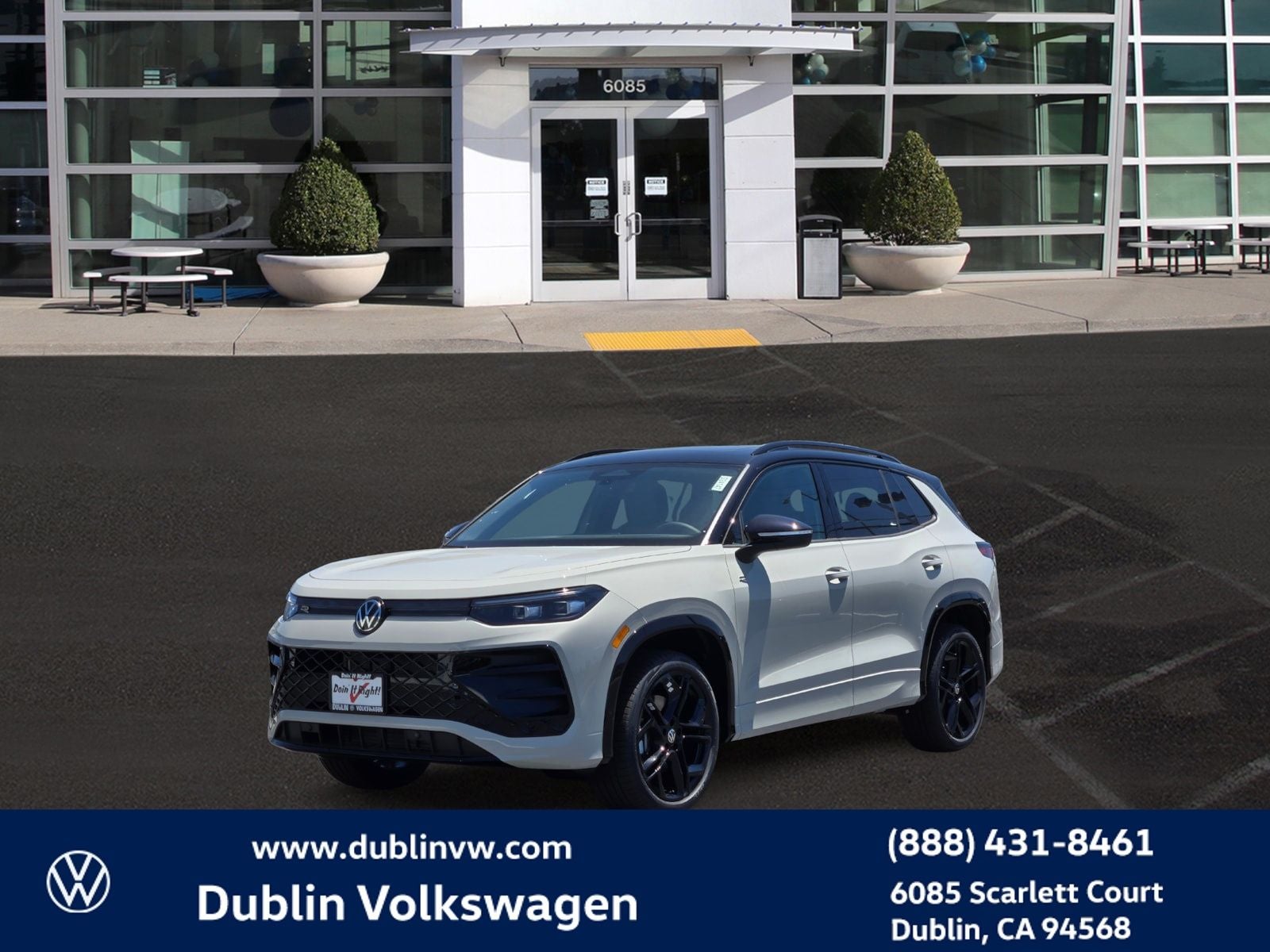 2026 Volkswagen Tiguan 2.0T SE R-Line Black