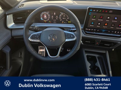 2026 Volkswagen Tiguan 2.0T SE R-Line Black