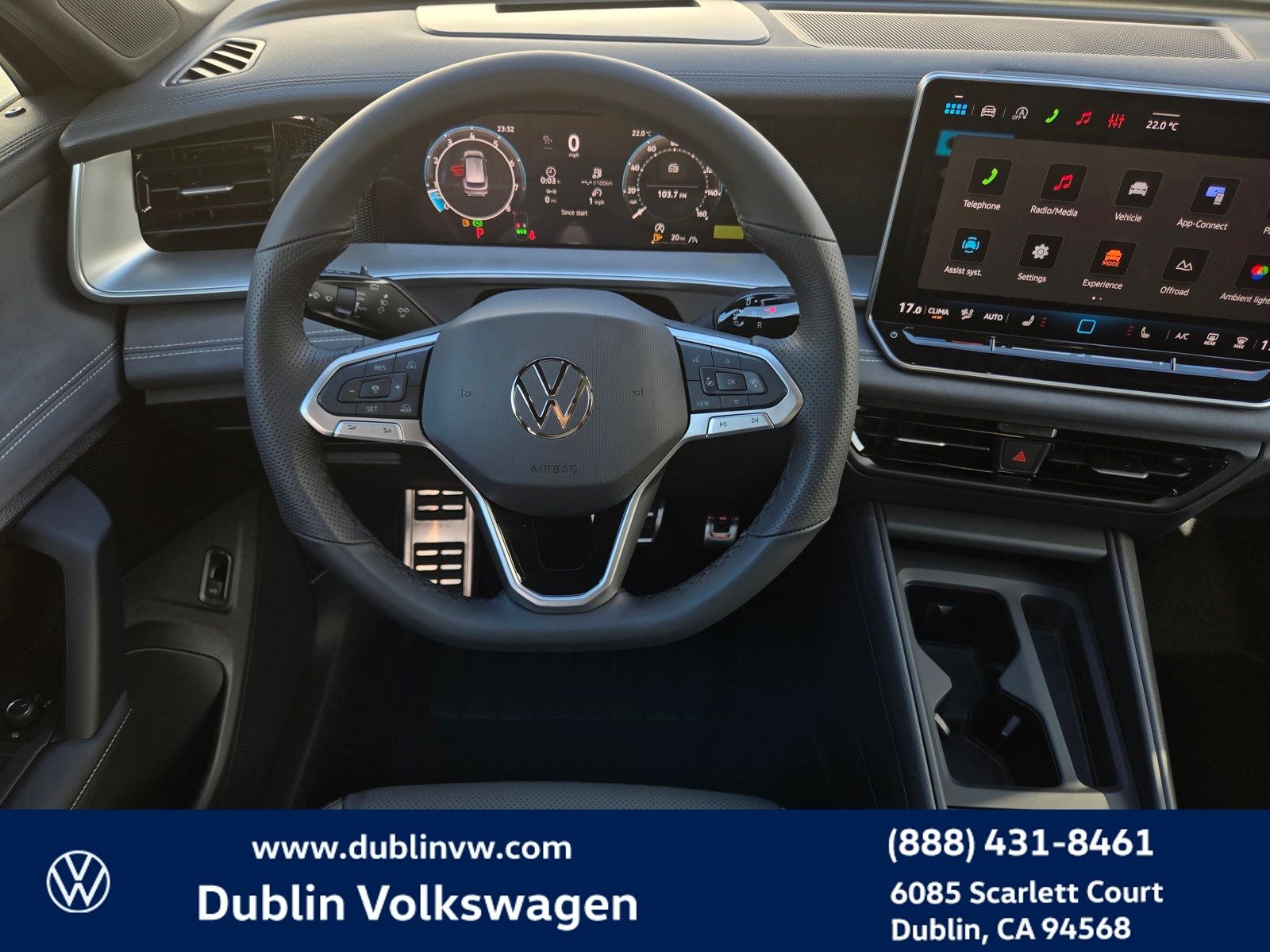 2026 Volkswagen Tiguan 2.0T SE R-Line Black