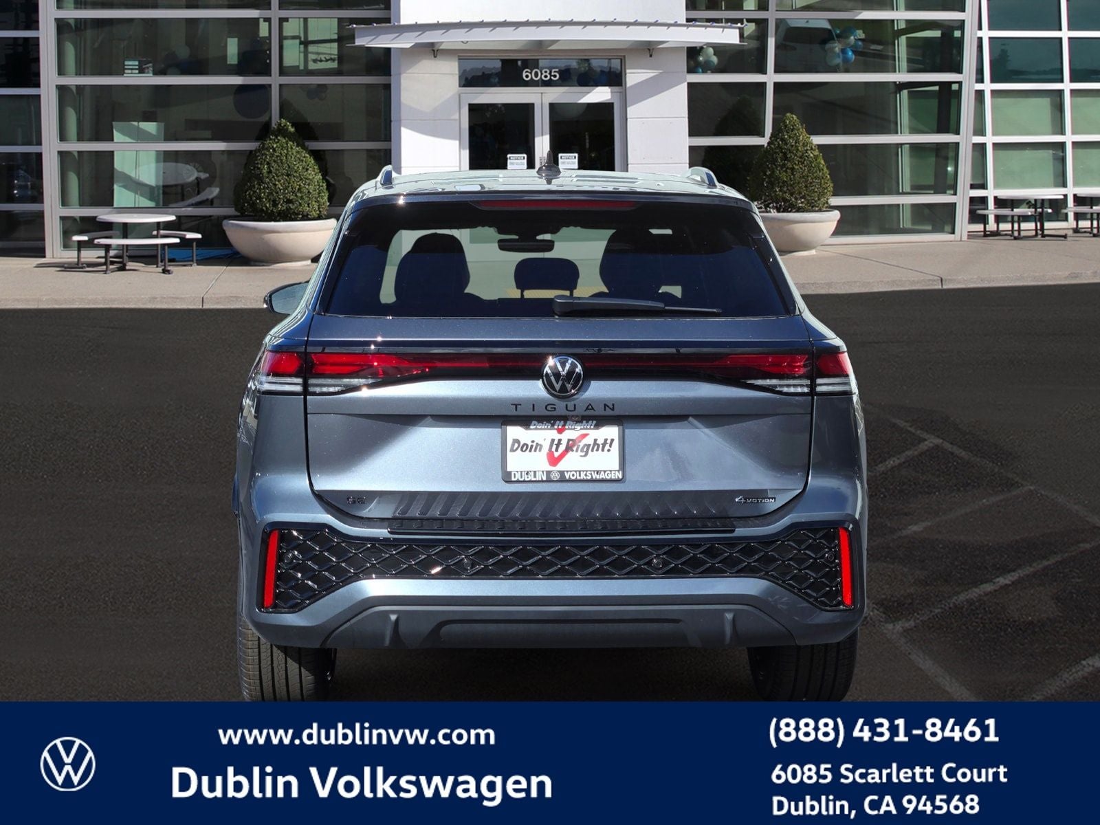 2026 Volkswagen Tiguan 2.0T SE R-Line Black