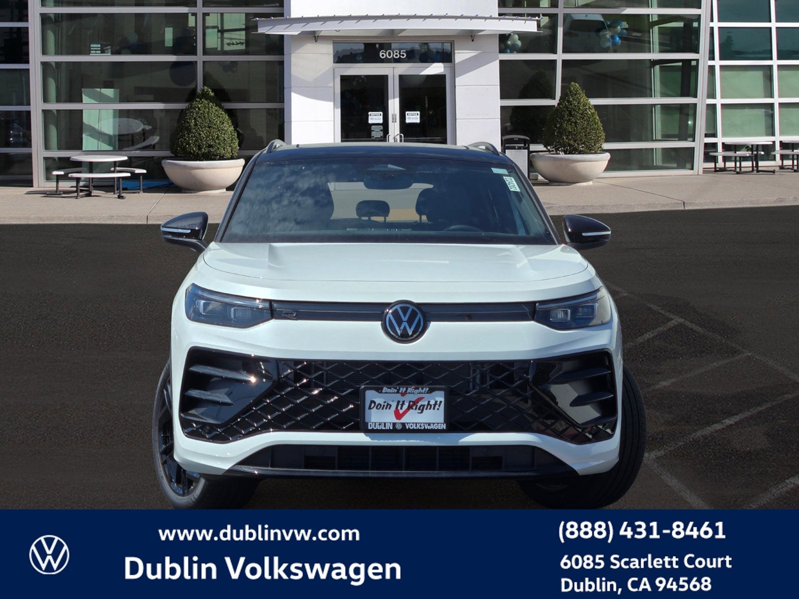 2026 Volkswagen Tiguan SE R-Line Black