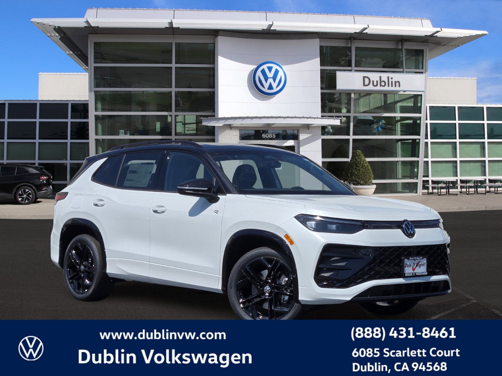 2026 Volkswagen Tiguan 2.0T SE R-Line Black
